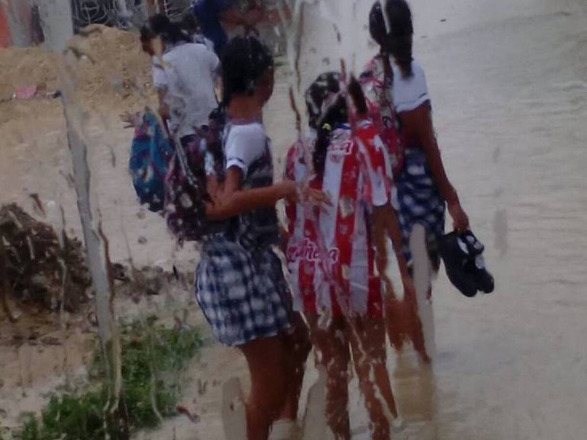 Distrito atiende sectores afectados por intensas lluvias de este jueves