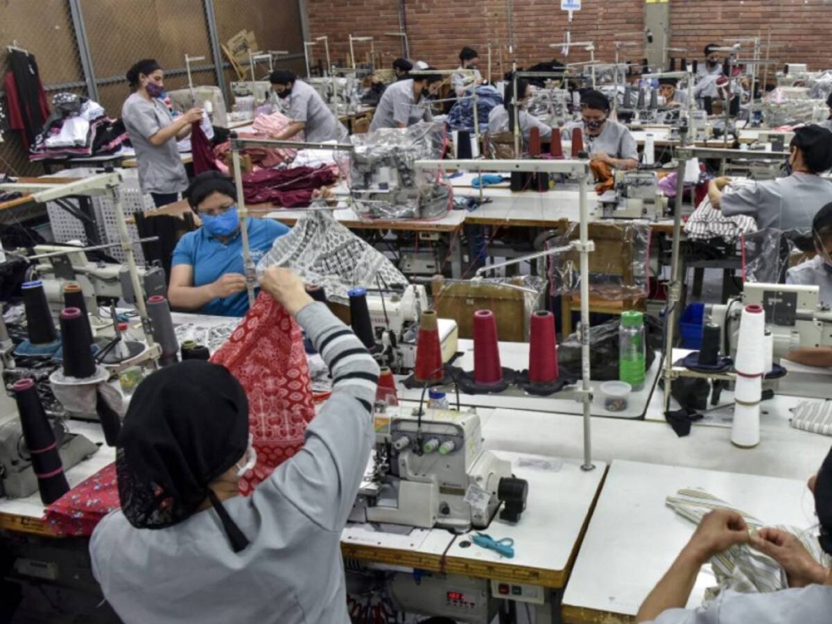 235.688 empresas están autorizadas para reiniciar operaciones
