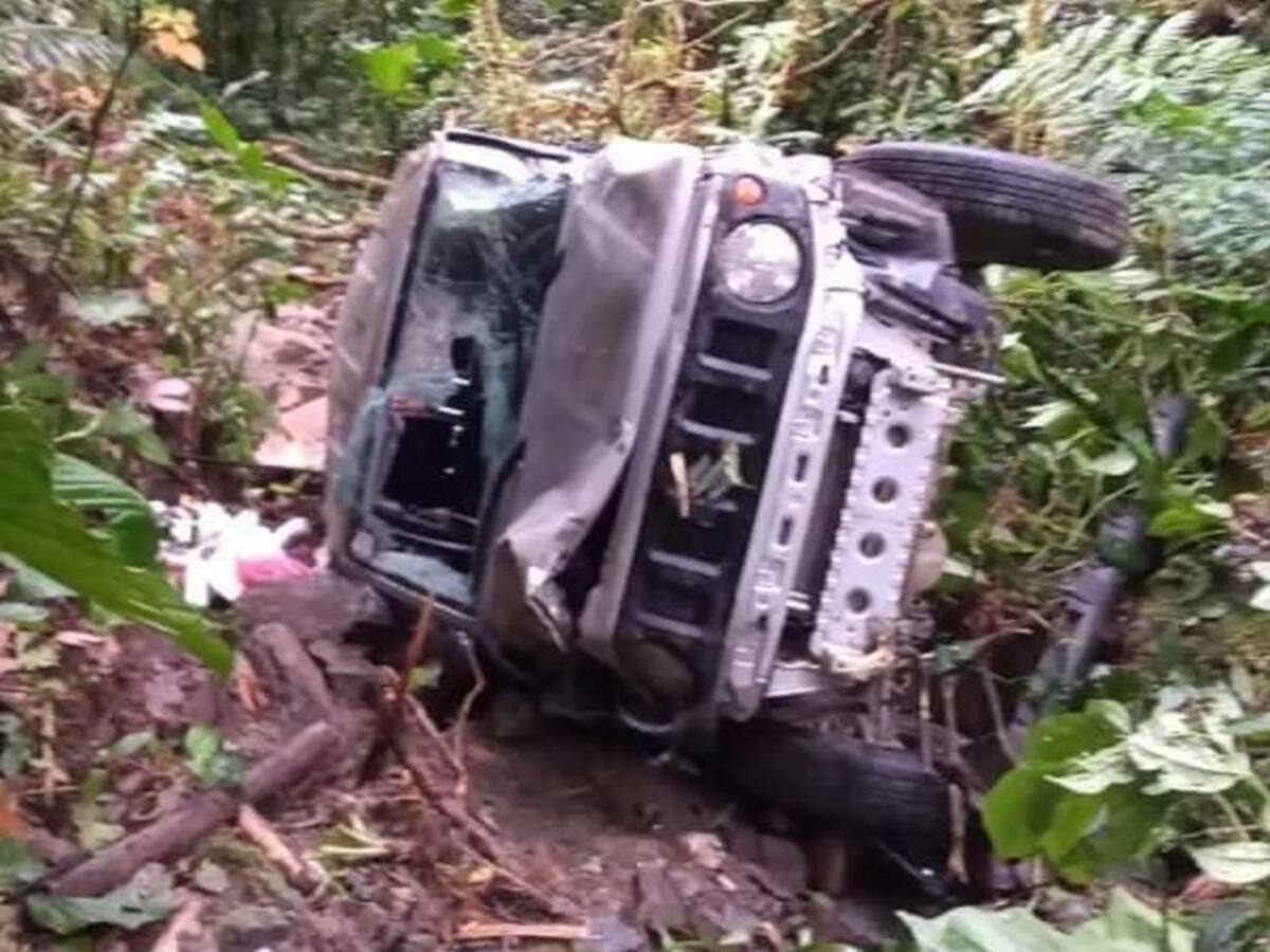 3 lesionados deja accidente de tránsito entre ellos párroco de Pueblo Nuevo