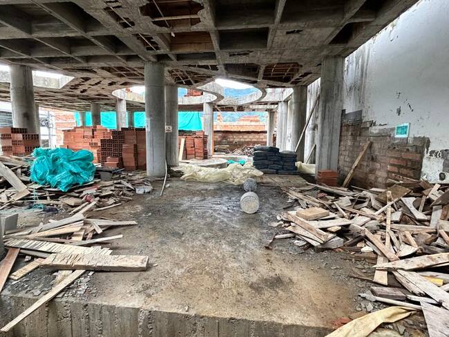 Centro Administrativo Municipal de Hispania - Obra sin terminar