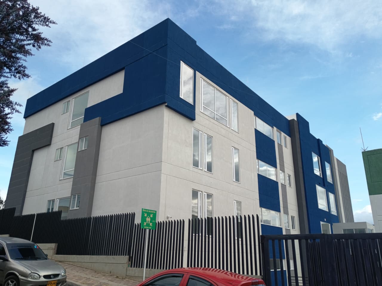 El avance en la obra de infraestructura de la torre hospitalaria del Hospital Metropolitano de Tunja está actualmente en un 73% / Foto: Caracol Radio.