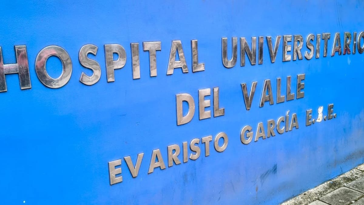 La crisis que viven las EPS ha convertido a los hospitales públicos del país en “basureros sociales”