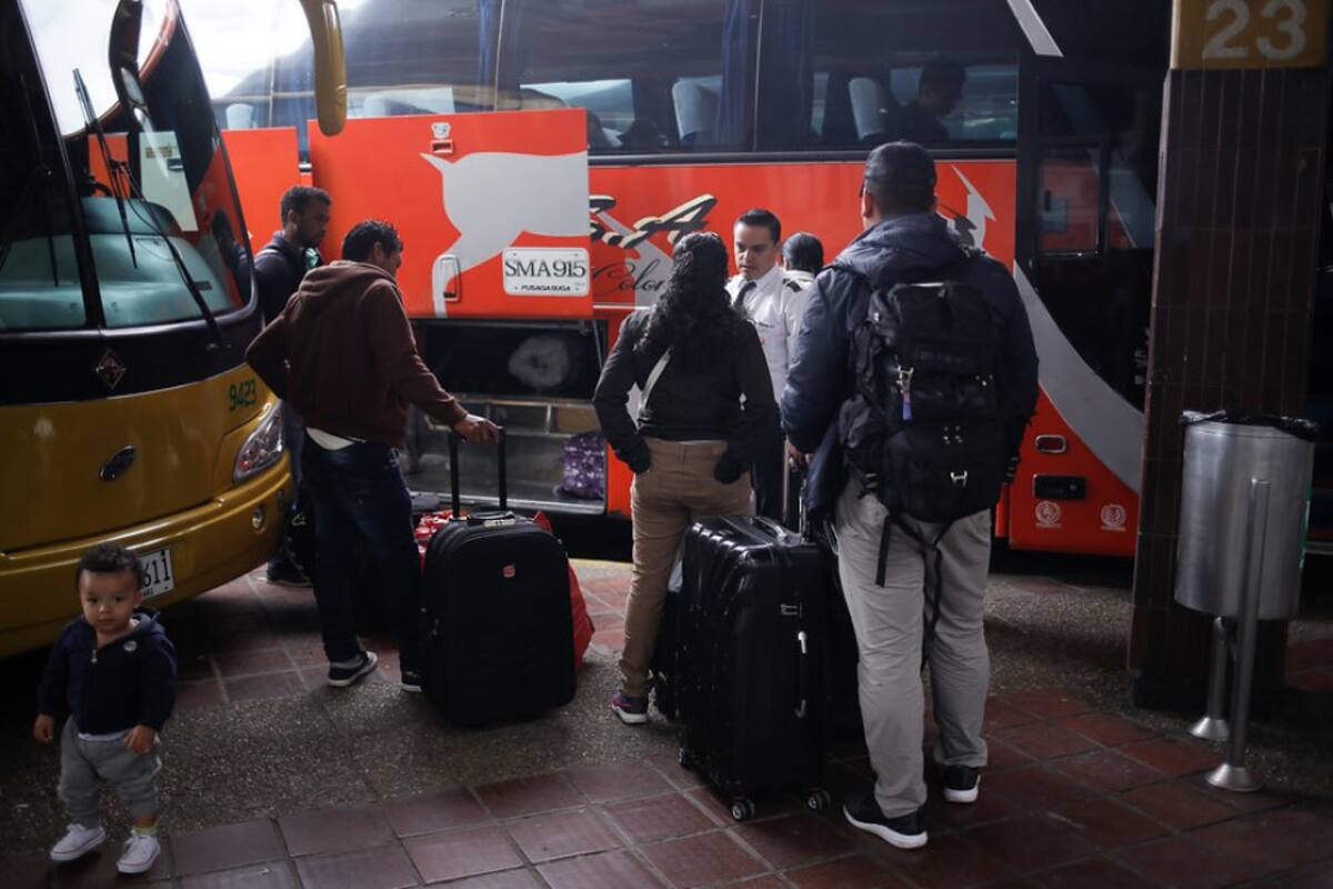 Las empresas transportadoras recomiendan a quienes no compraron con anticipación sus tiquetes, llegar a la terminal con disponibilidad inmediata de viajar, ya que las empresas tienen listos los convenios de servicio especial para atender los trayectos en tiempos estimados de salida de dos a cuatro horas.