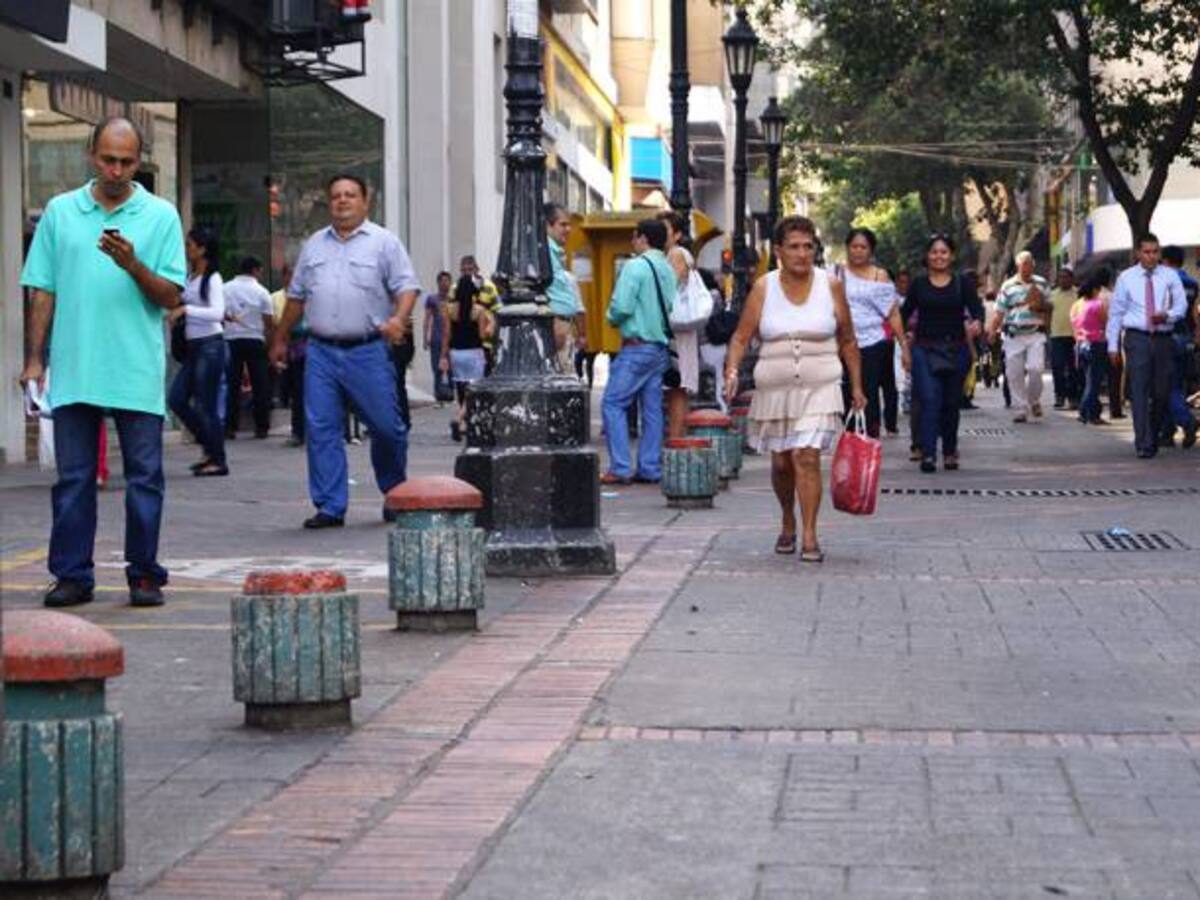 Comercio organizado hace reparos a día sin carro