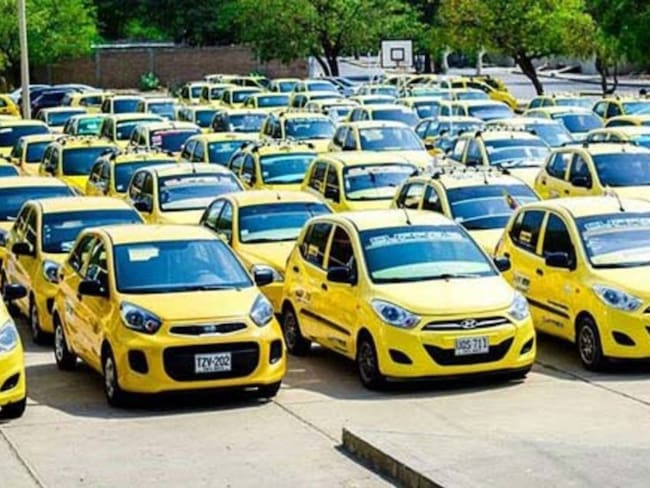 Taxistas de Santa Marta se oponen a legalización de plataformas digitales