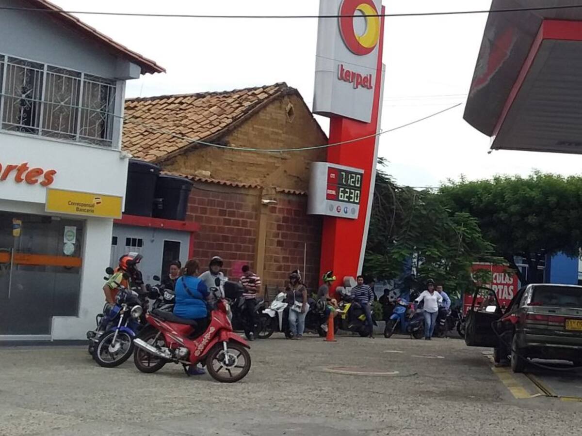 Conductores se quejan por precio de la gasolina en Cúcuta y la zona de frontera