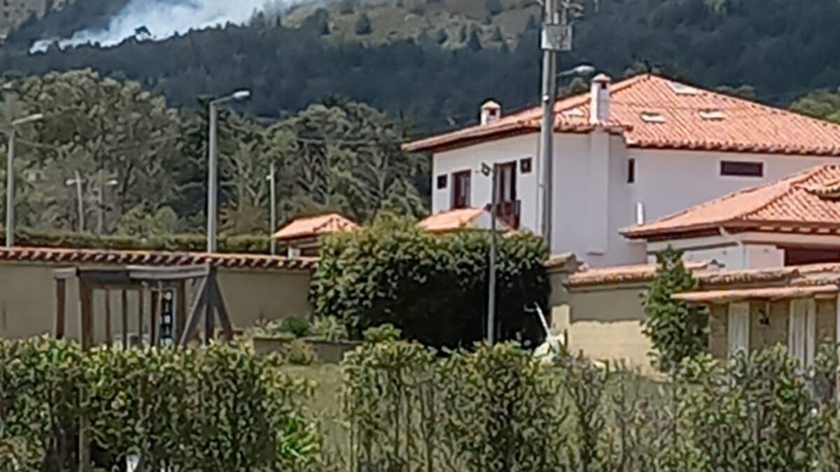 Villa de Leyva está en emergencia por incendio forestal