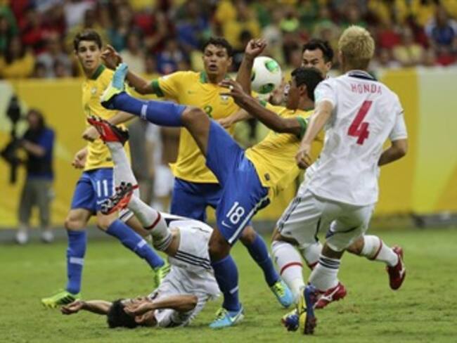 Brasil consiguió su primer triunfo ante Japón en la Copa Confederaciones