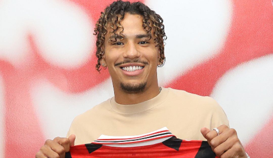 Juan José Perea, nuevo jugador del Stuttgart