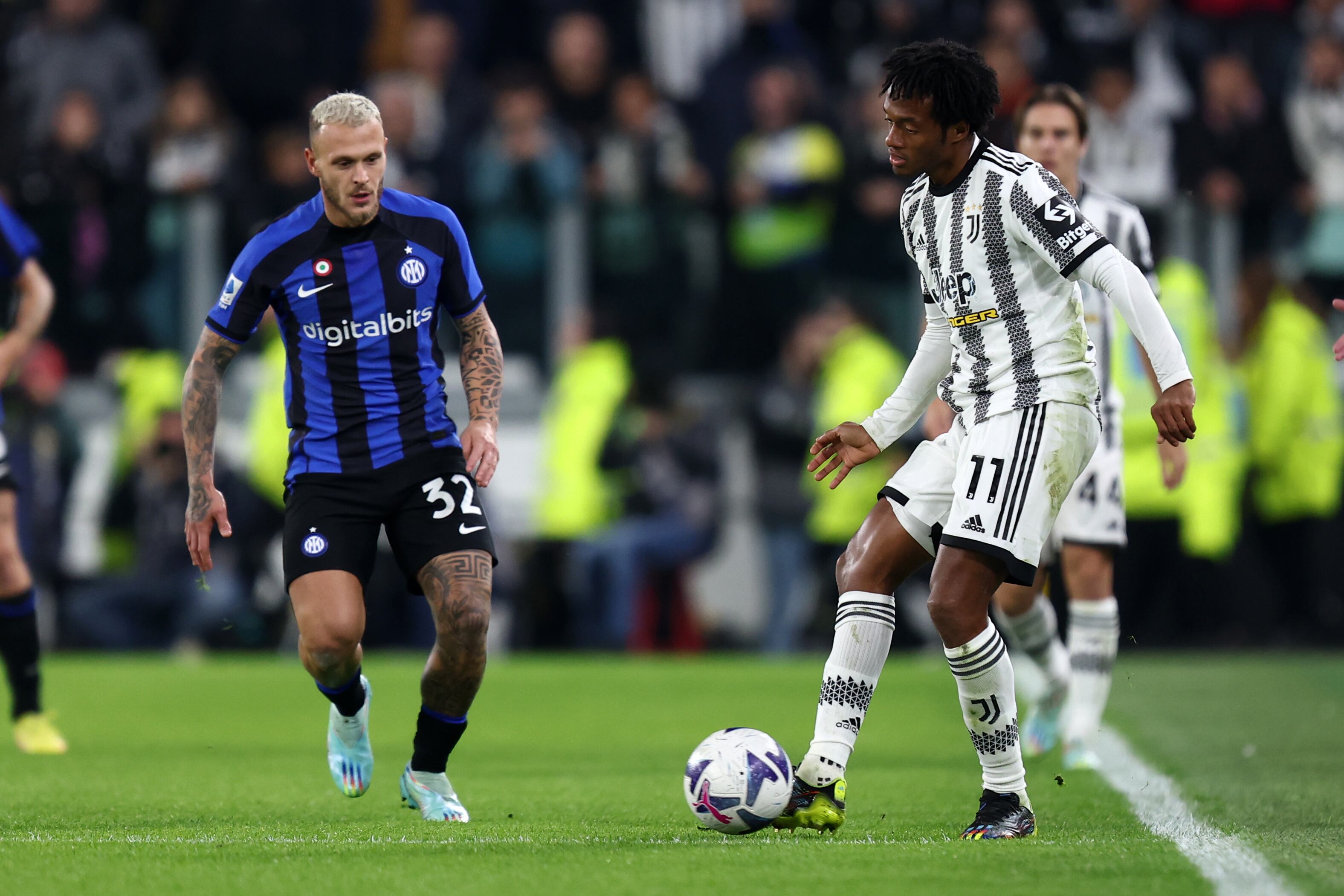 Juan Guillermo Cuadrado jugando para Juventus en el duelo frente al Inter. (Photo by Sportinfoto/DeFodi Images via Getty Images)