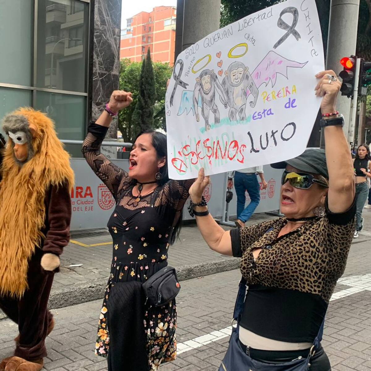 Ciudadanos y colectivos en Pereira protestaron en rechazo a la muerte de Chita y Pancho