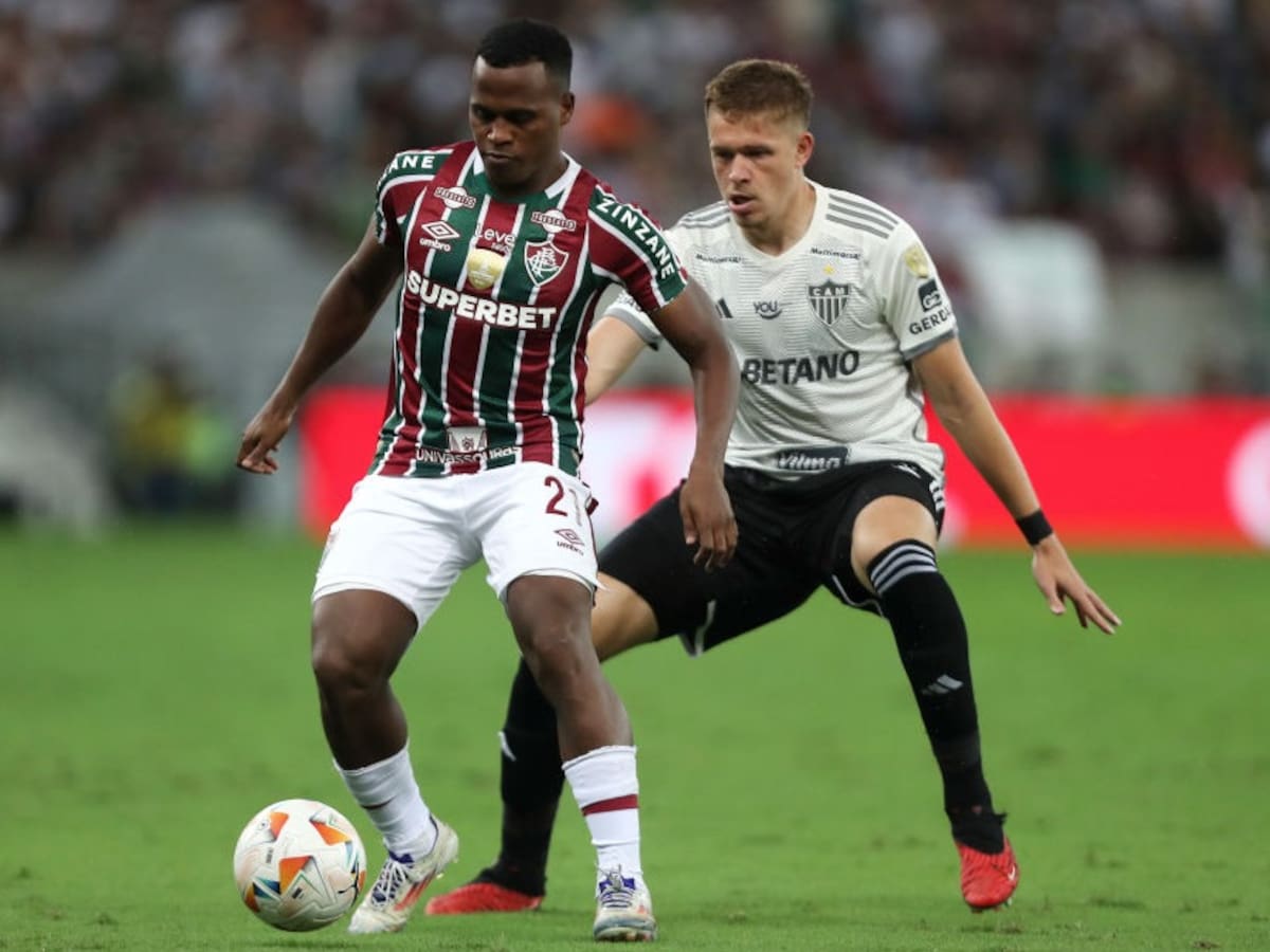 Thiago Silva y su elogio a Jhon Arias: “Es de los más valientes del equipo”