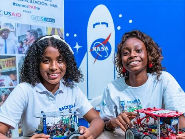 Se cumple el sueño de niñas víctimas del conflicto armado de ir a la NASA