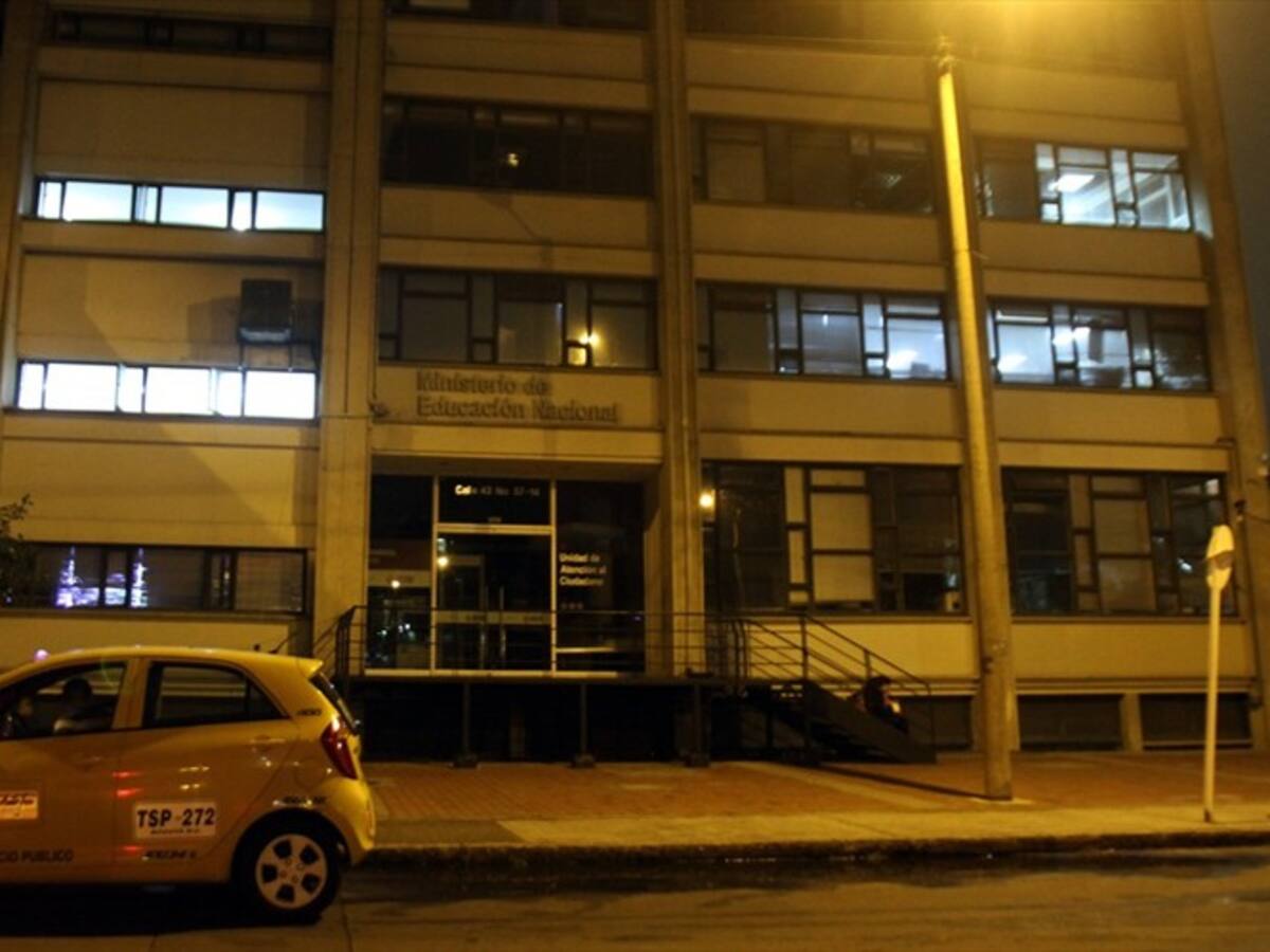 Colombianos ahorraron 4,44% de energía en tercer día de Apagar Paga