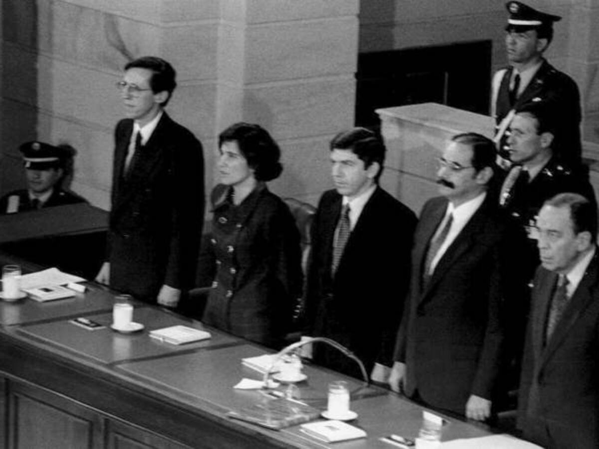 Se conmemoran 25 años de la Constitución Política de Colombia