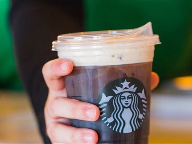 Vaso de Starbucks sin pitillo. Foto: Prensa Starbucks