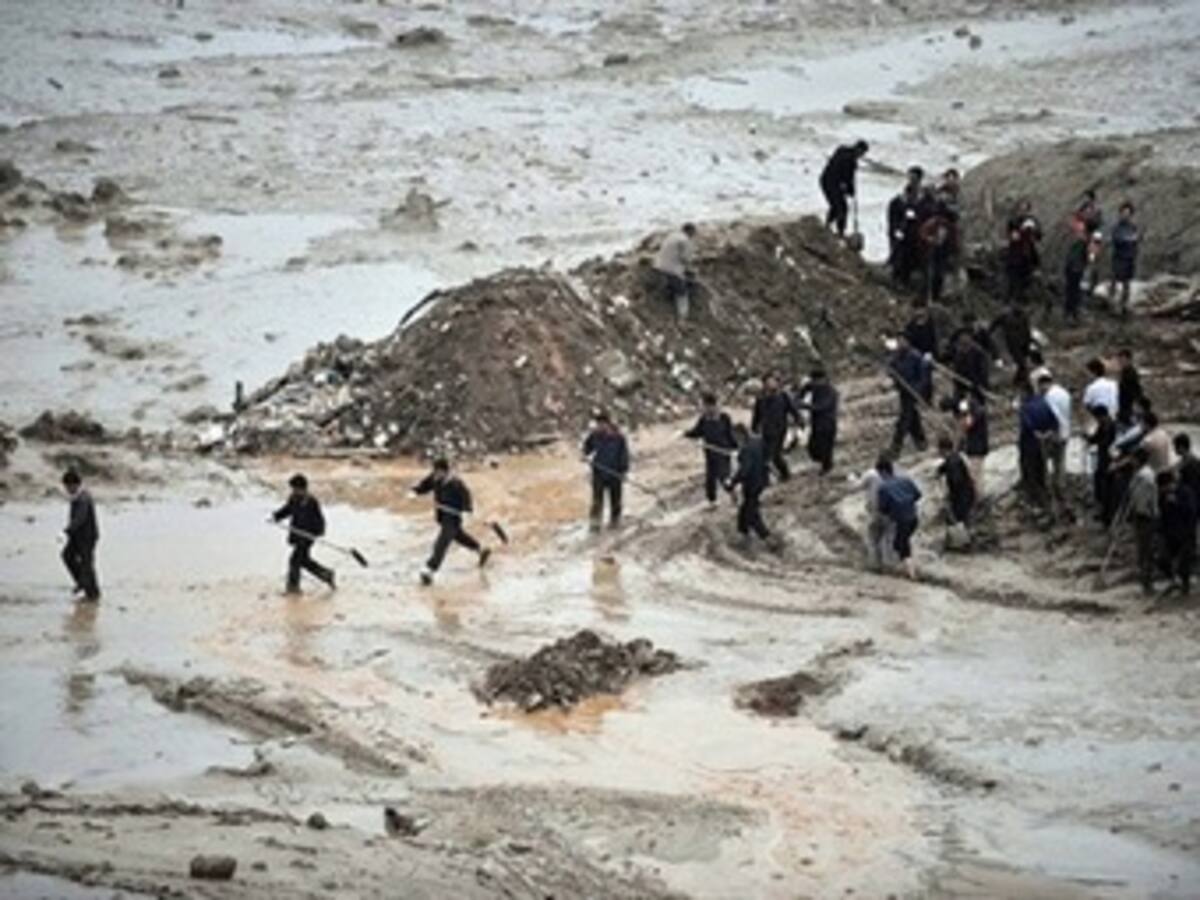 Aludes de barro pueden ser consecuencia de una economía desenfrenada
