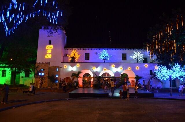 Alumbrado navideño Foto: Relacionada