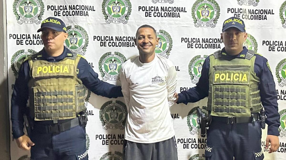 A la cárcel hombre que amenazó con machete a su expareja y atacó a su perro en Bolívar