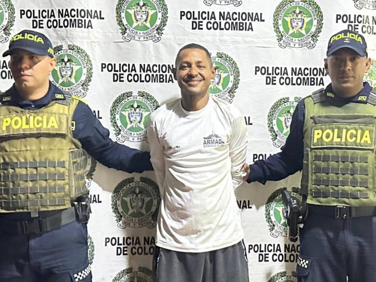 A la cárcel hombre que amenazó con machete a su expareja y atacó a su perro en Bolívar