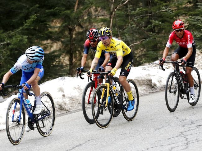 Nairo Quintana finalizó cuarto durante la sexta etapa de la Tirreno-Adriático.