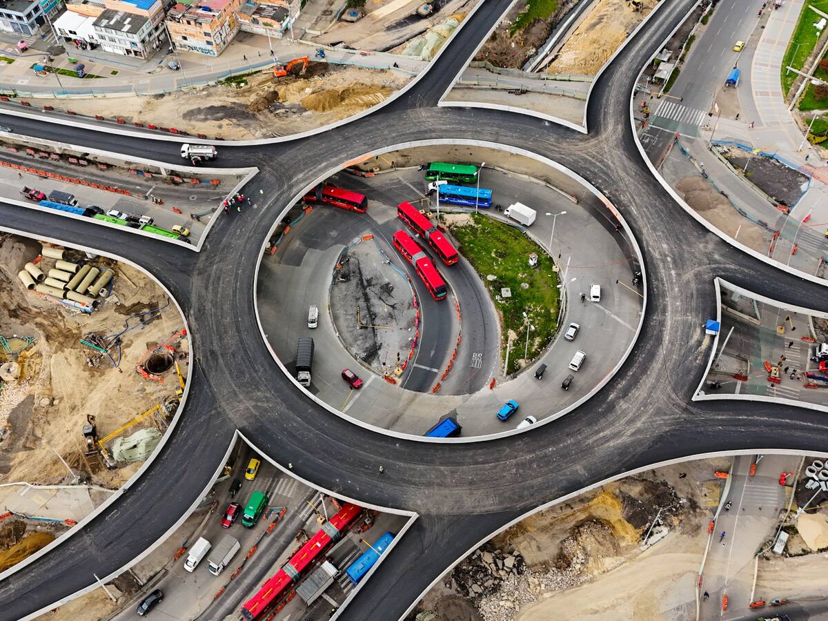Glorieta elevada de la av. Ciudad de Cali alcanza 74 % de avance y estructura ya está completa