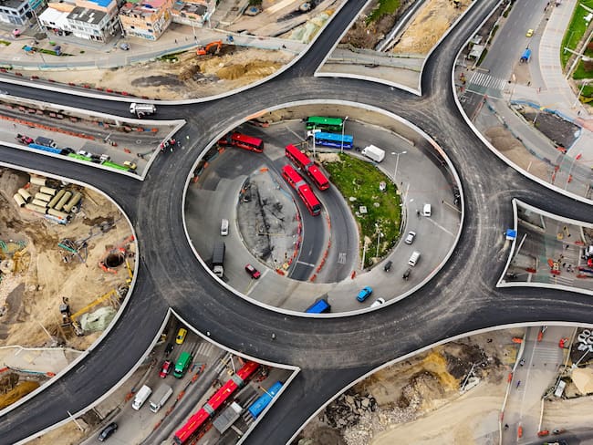 Glorieta elevada de la av. Ciudad de Cali alcanza 74 % de avance y estructura ya está completa