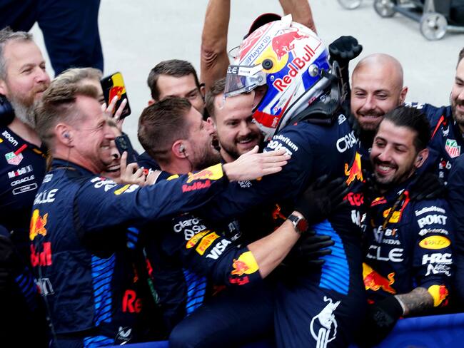 Verstappen festeja su victoria en el Gran Premio de Canadá. (Fórmula Uno, Países Bajos; Holanda) EFE/EPA/SHAWN THEW
