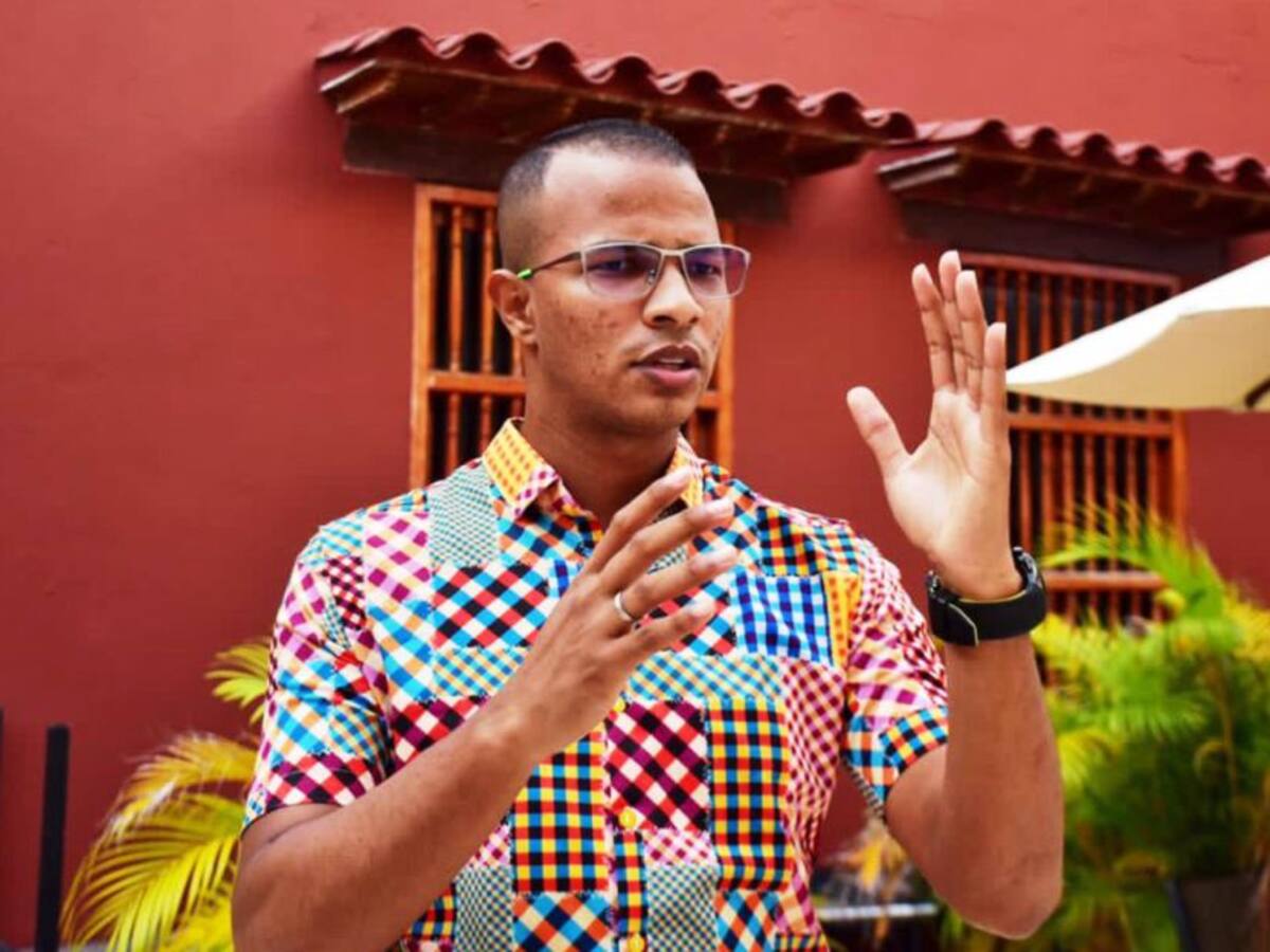 Representante estudiantil de UNIBAC desmiente denuncia de dirigente