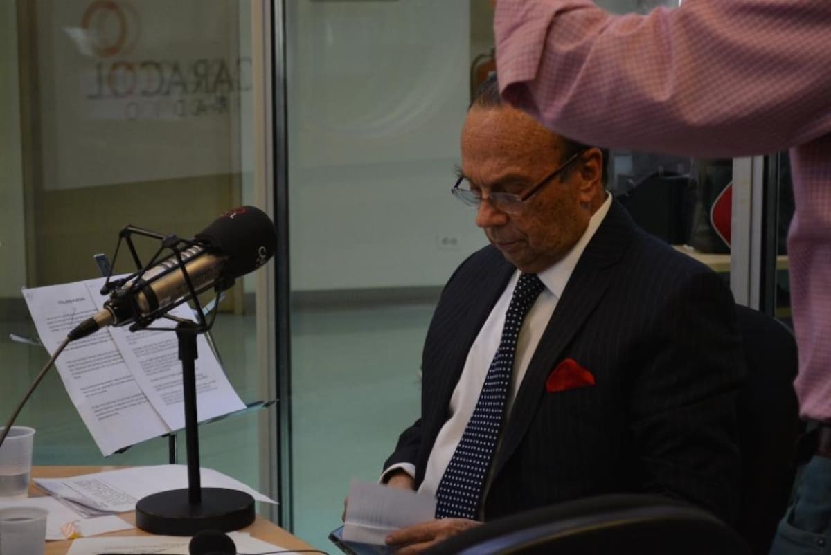 Neutral, inteligente y con humor fino, Peláez es uno de los periodistas más admirados en Colombia.