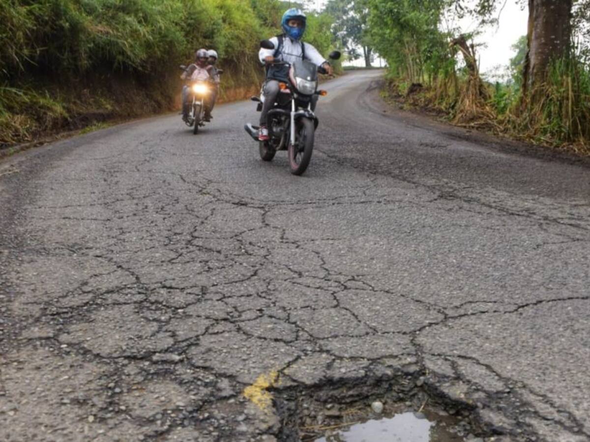 Iniciaron obras de rehabilitación de la vía Pereira - Alcalá