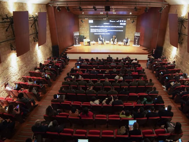El encuentro, que se llevó a cabo en el Museo Nacional de Colombia, contó con la participación de las principales voces de autoridad del tema en Colombia. | Foto: Caracol Radio