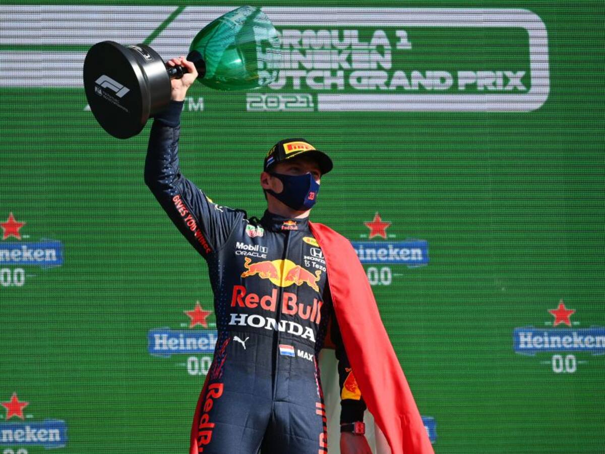 Verstappen gana GP de Países Bajos y recupera liderato del Mundial de F1