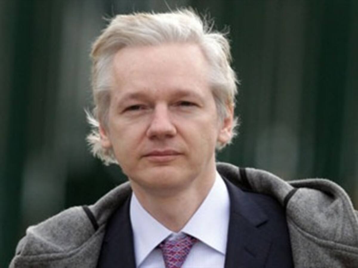 Reino Unido defiende la "obligación legal" de arrestar a Assange