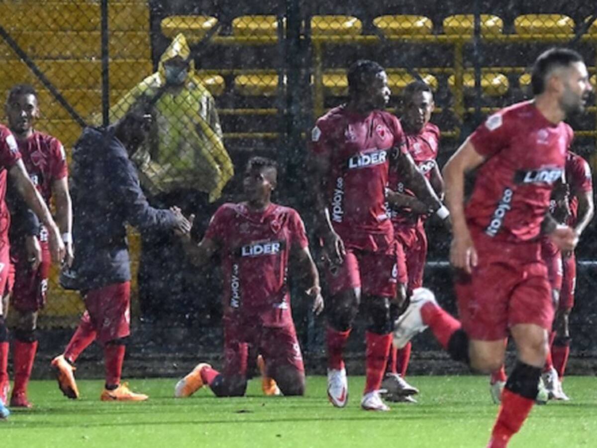 Edward Bolaños: "El equipo ha venido mejorando y eso se nota"