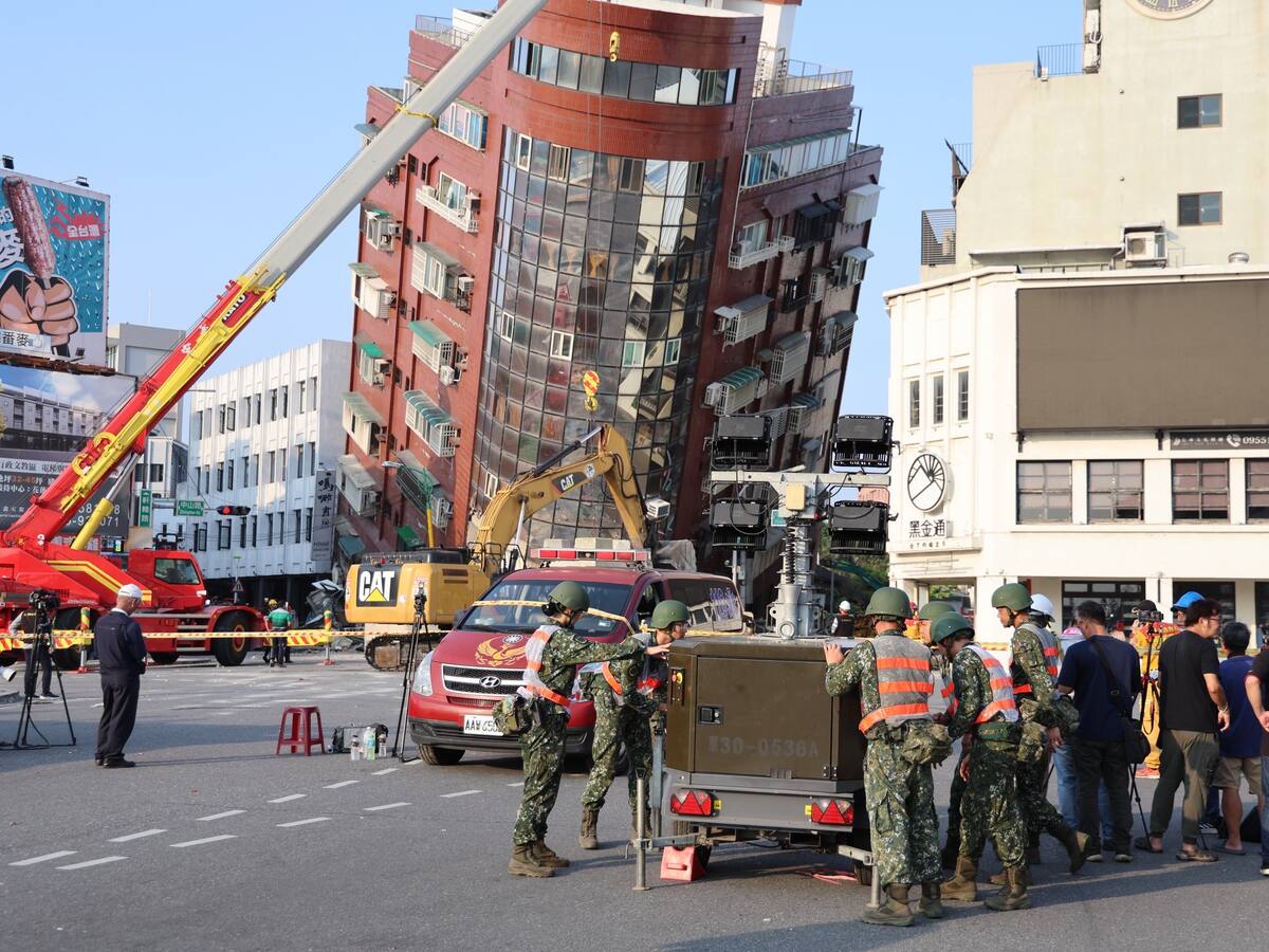 “Se veía cómo al edificio le salía polvo”: habitante de Taipei sobre terremoto en Taiwán
