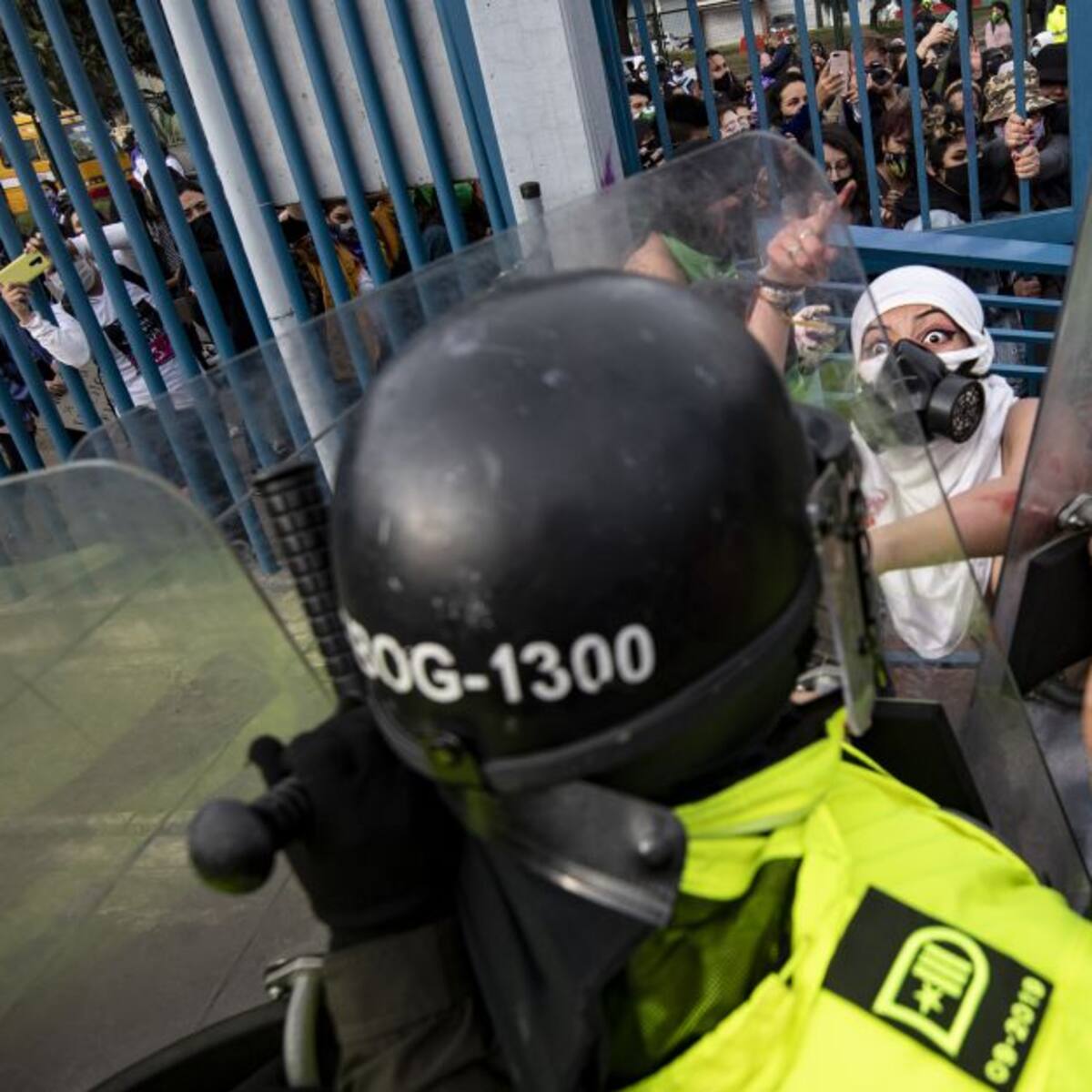 Investigación disciplinaria a policía agresor de joven en protesta de Tunja