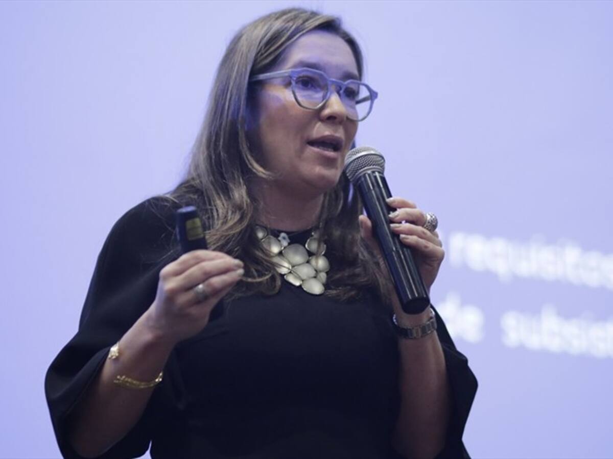 Nunca sacrificaríamos el agua por el petróleo: ministra de Minas