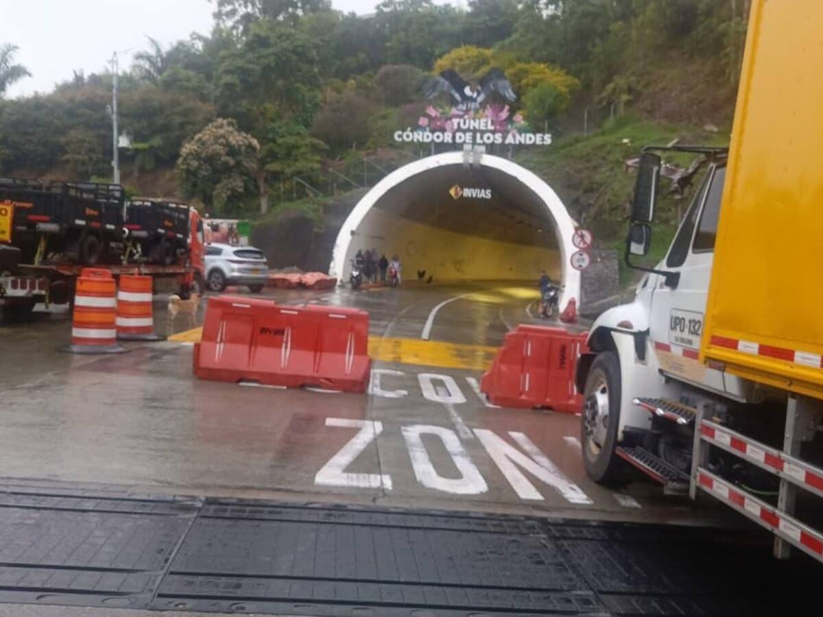 Accidentes de tránsito provocan el cierre total de la vía hacia el Alto de La Línea