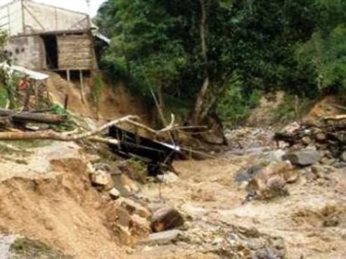 A las seis de la mañana se reinicia la búsqueda de 13 desaparecidos en avalancha en el Huila