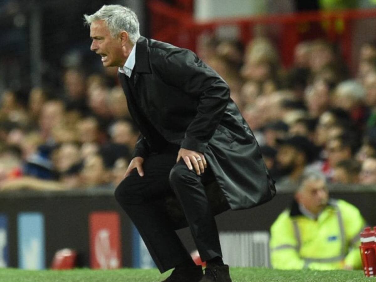 Tottenham goleó al United en casa y Mourinho quedó en la cuerda floja