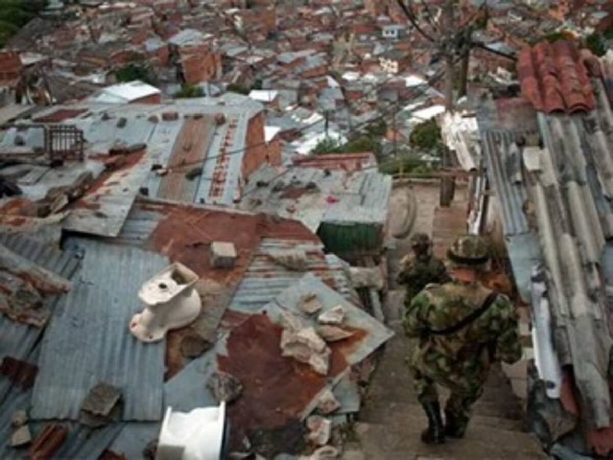 Dos menores fueron asesinados al parecer por bandas criminales en la Comuna 13 en Medellín