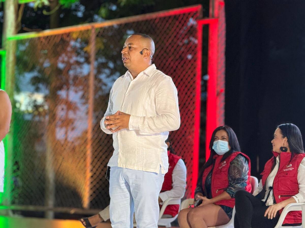 Alcalde de Santa Rosa de Lima entregó informe de gestión tras 100 días de Gobierno