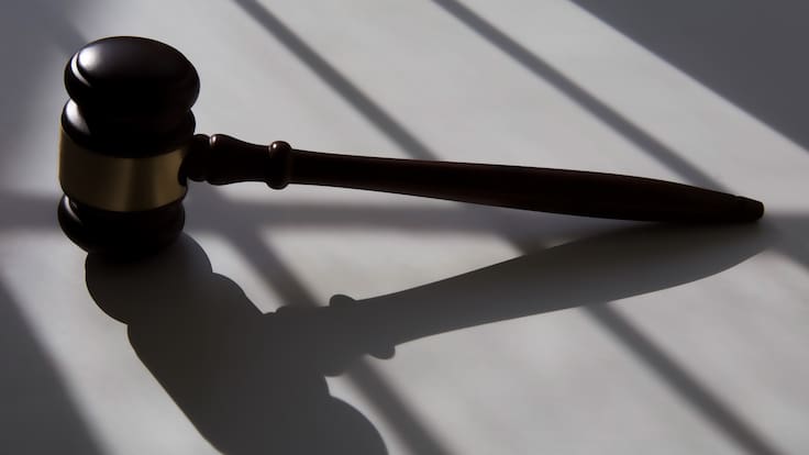 Corte plantea que una persona pague su condena en libertad: ¿para quiénes aplicaría?