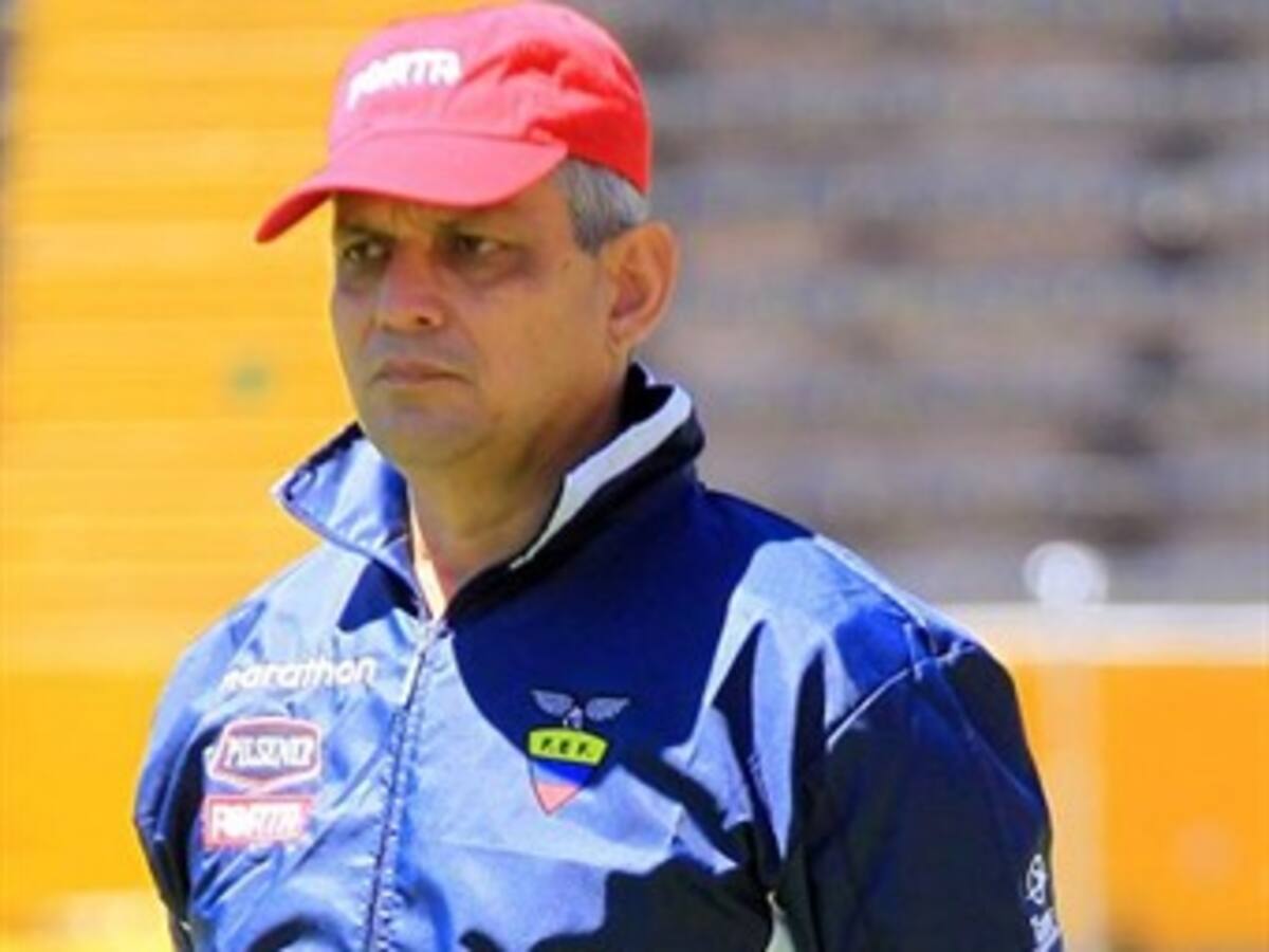 El técnico de Ecuador el colombiano Reinaldo Rueda realizo la convocatoria para enfrentar a Honduras