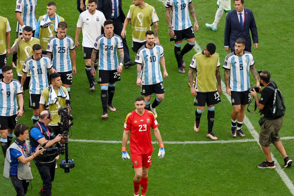 Selección de Argentina tras la derrota ante Arabia (Photo by Matthew Ashton - AMA/Getty Images)