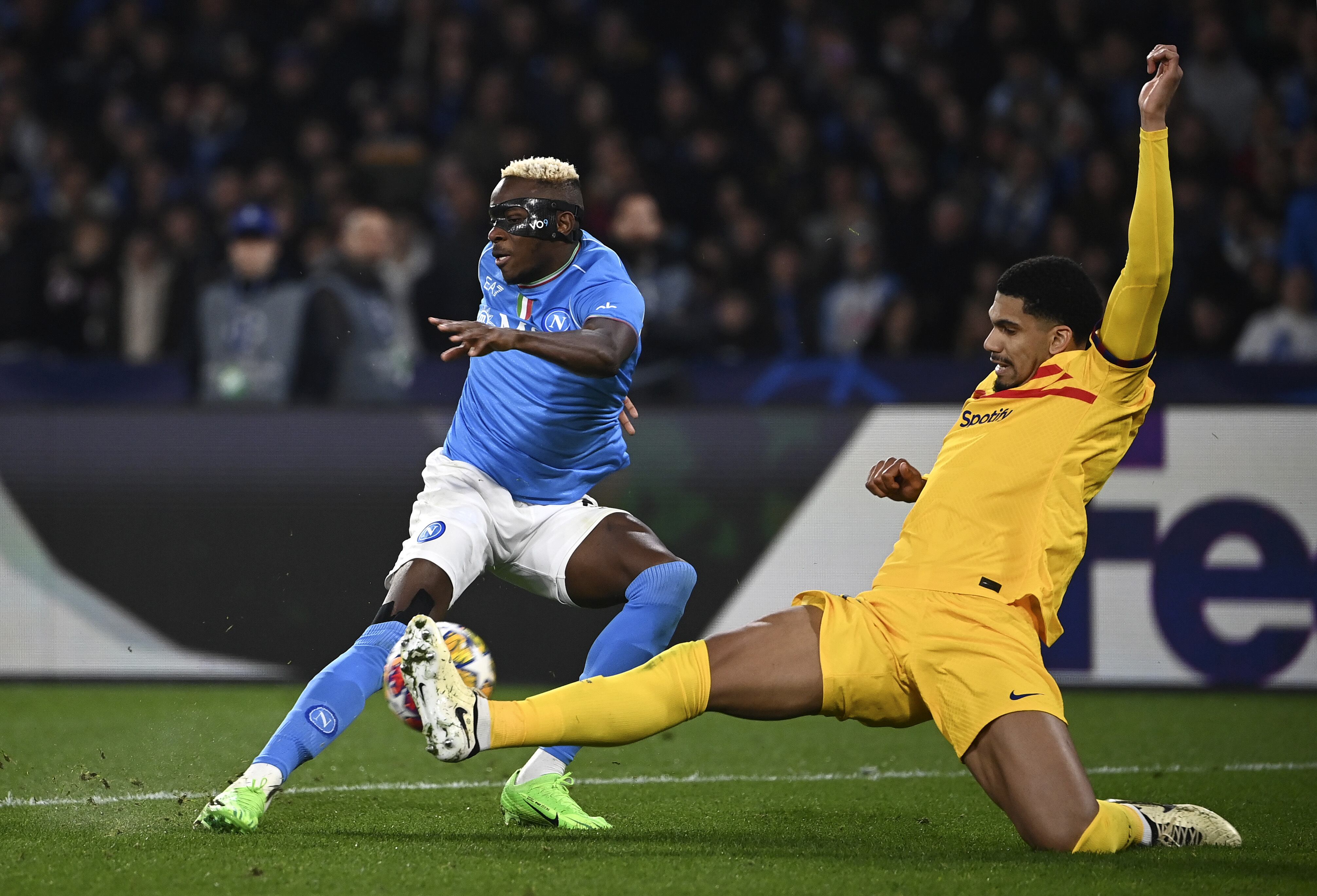 Napoli Vs. FC Barcelona. (Photo by Isabella Bonotto/Anadolu via Getty Images)