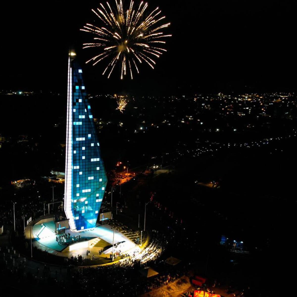 Inaugurado el faro de Puerto Colombia, uno de los monumentos más altos del país