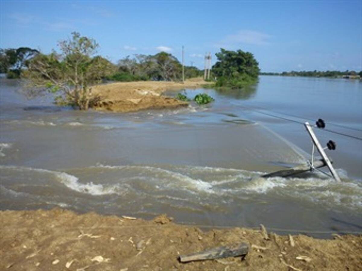 Alerta en el Canal del Dique. Se abre boquete a la altura de Soplaviento