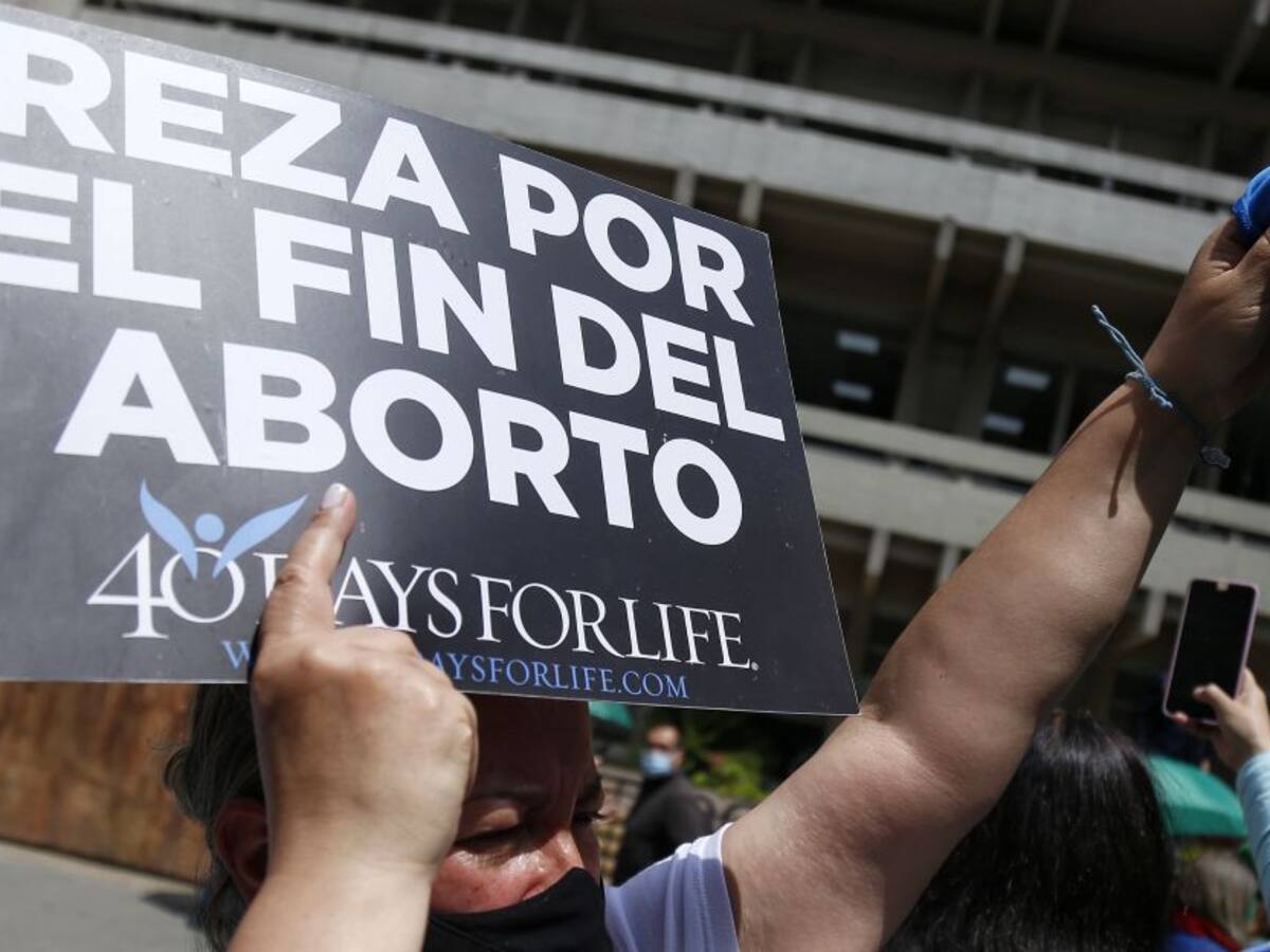 Debate del aborto en la Corte Constitucional se suspende por empate